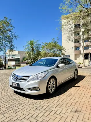 HYUNDAI AZERA 3.0 MPFI GLS V6 24V GASOLINA 4P AUTOMÁTICO HYUNDAI AZERA 3.0 MPFI GLS V6 24V GASOLINA 4P AUTOMÁTICO