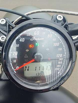 INDIAN-SCOUT BOBBER-2018