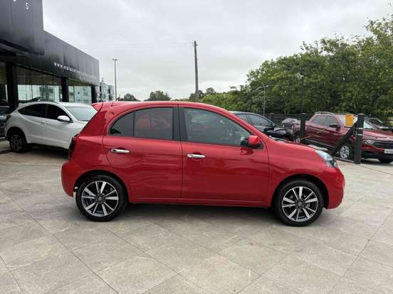 NISSAN-MARCH-2017