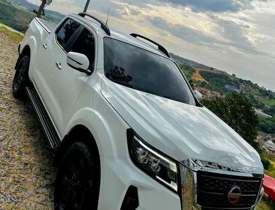 NISSAN-FRONTIER-2024