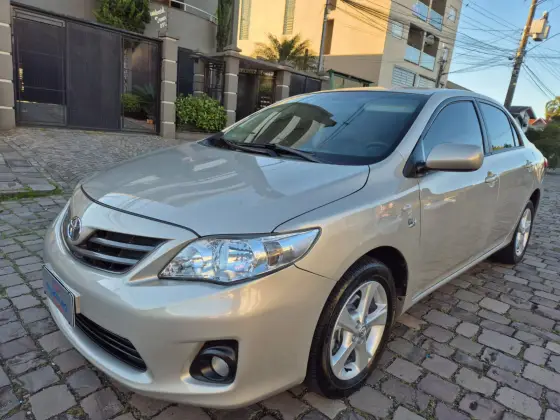 TOYOTA COROLLA 1.8 GLI 16V FLEX 4P AUTOMÁTICO