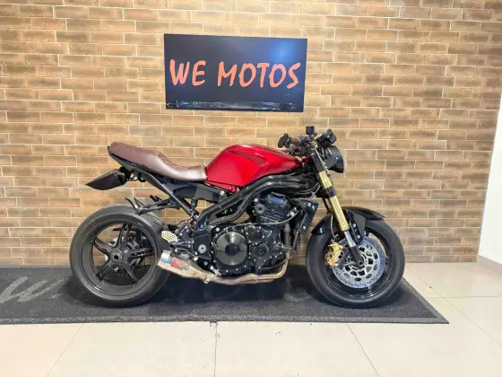 TRIUMPH SPEED TRIPLE 1050i 