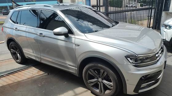 VOLKSWAGEN TIGUAN 2.0 350 TSI GASOLINA ALLSPACE R-LINE 4MOTION DSG