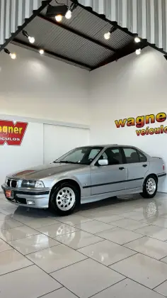 BMW 323i 2.5 EXCLUSIVE SEDAN 24V GASOLINA 4P AUTOMÁTICO