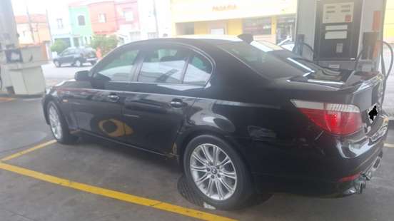 BMW-545i-4.4 SEDAN V8 32V GASOLINA 4P AUTOMÁTICO BMW-545i-2004