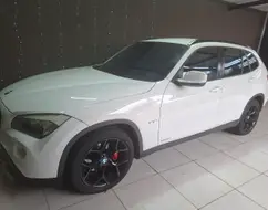 BMW X1 2.0 16V GASOLINA SDRIVE18I TOP 4P AUTOMÁTICO BMW X1 2.0 16V GASOLINA SDRIVE18I TOP 4P AUTOMÁTICO