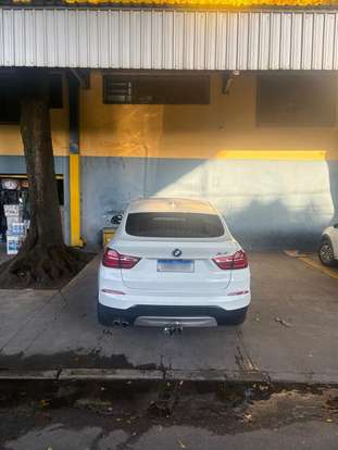 BMW-X4-2015