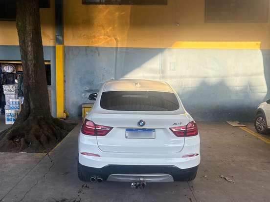 BMW-X4-2.0 28I X LINE 4X4 16V TURBO GASOLINA 4P AUTOMÁTICO BMW-X4-2015