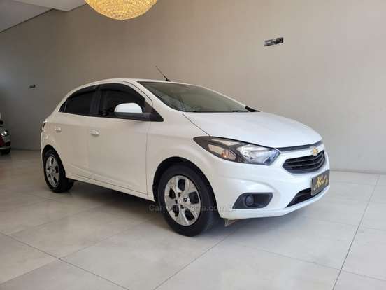 CHEVROLET-ONIX-1.4 MPFI LT 8V FLEX 4P MANUAL CHEVROLET-ONIX-2017
