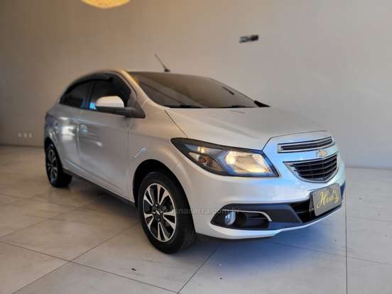 CHEVROLET-ONIX-1.4 MPFI LTZ 8V FLEX 4P MANUAL CHEVROLET-ONIX-2013