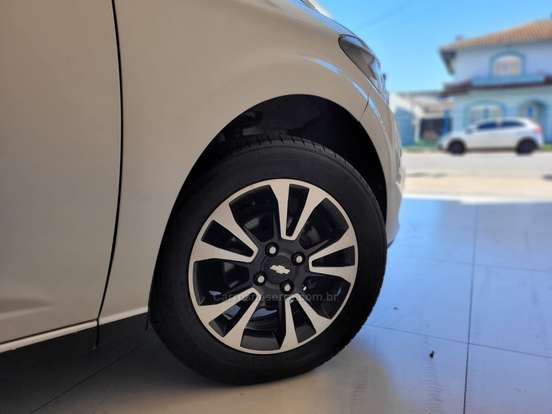 CHEVROLET-ONIX-1.4 MPFI LTZ 8V FLEX 4P MANUAL CHEVROLET-ONIX-2013