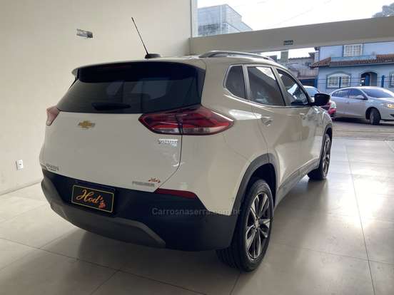 CHEVROLET-TRACKER-2022