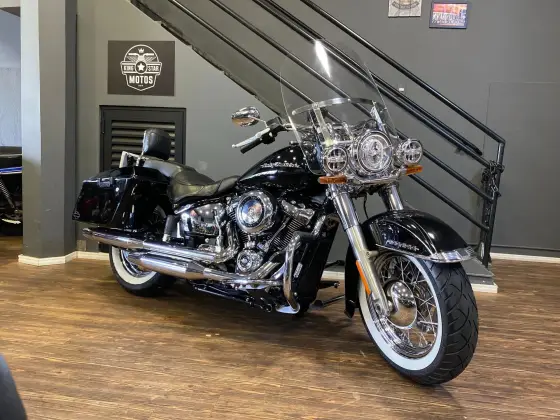 HARLEY-DAVIDSON SOFTAIL DELUXE HARLEY-DAVIDSON SOFTAIL DELUXE