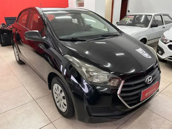HYUNDAI HB20 1.0 COMFORT PLUS 12V FLEX 4P MANUAL