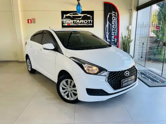 HYUNDAI HB20S 1.6 COMFORT PLUS 16V FLEX 4P MANUAL HYUNDAI HB20S 1.6 COMFORT PLUS 16V FLEX 4P MANUAL