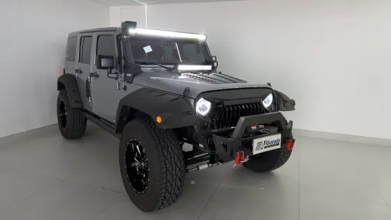 JEEP WRANGLER 3.6 UNLIMITED SAHARA 4X4 V6 GASOLINA 4P AUTOMÁTICO