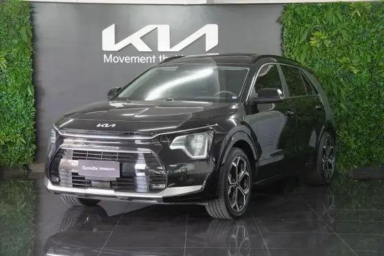 KIA NIRO 1.6 GDI HEV SX PRESTIGE DCT KIA NIRO 1.6 GDI HEV SX PRESTIGE DCT