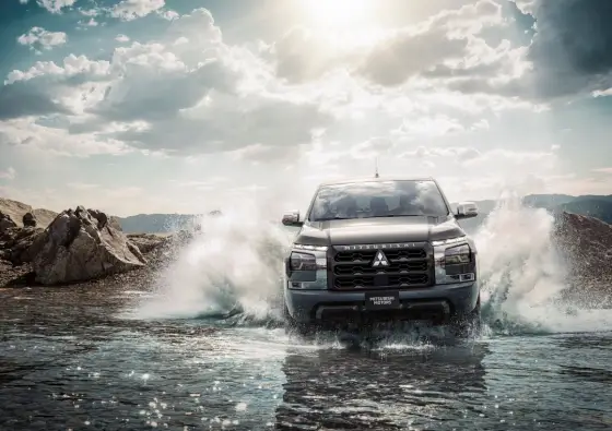 MITSUBISHI TRITON 2.4 BITURBO DIESEL CD HPE-S 4X4 AUTOMÁTICO MITSUBISHI TRITON 2.4 BITURBO DIESEL CD HPE-S 4X4 AUTOMÁTICO