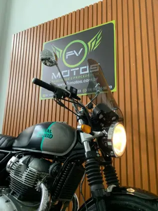 ROYAL ENFIELD INTERCEPTOR 