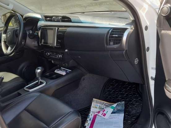 TOYOTA-HILUX-2.8 SRV 4X4 CD 16V DIESEL 4P AUTOMÁTICO TOYOTA-HILUX-2019