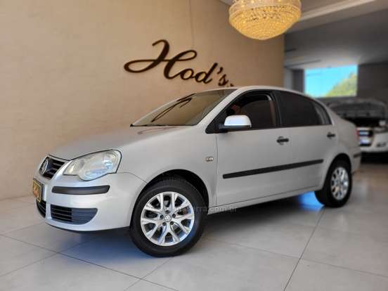 VOLKSWAGEN-POLO SEDAN-2007