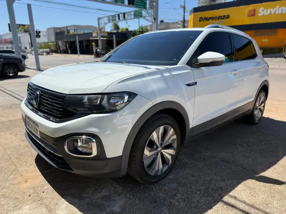 VOLKSWAGEN T-CROSS 1.0 200 TSI TOTAL FLEX AUTOMÁTICO