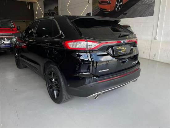 FORD-EDGE-2016