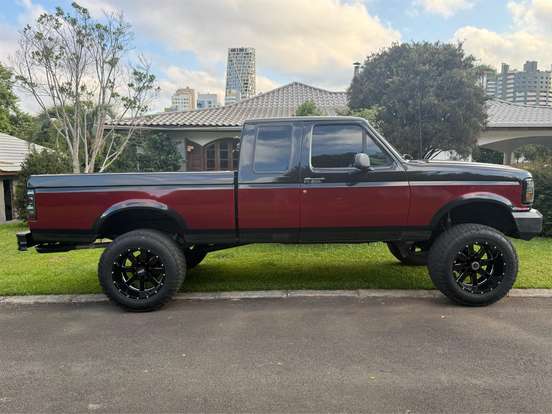 FORD-F-150-5.0 XLT 4X4 V8 16V GASOLINA 2P AUTOMÁTICO FORD-F-150-1993