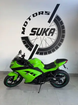 KAWASAKI NINJA 300 