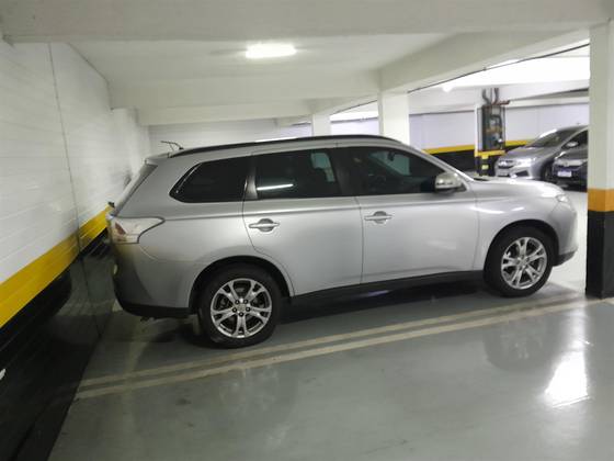 MITSUBISHI OUTLANDER 2.0 16V GASOLINA 4P AUTOMÁTICO