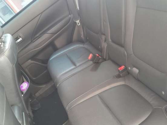 MITSUBISHI-OUTLANDER-2.0 16V GASOLINA 4P AUTOMÁTICO MITSUBISHI-OUTLANDER-2013
