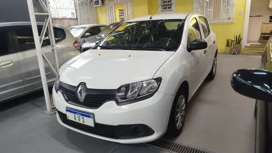 RENAULT SANDERO 1.0 12V SCE FLEX AUTHENTIQUE MANUAL RENAULT SANDERO 1.0 12V SCE FLEX AUTHENTIQUE MANUAL