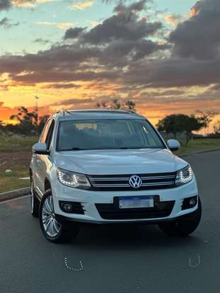 VOLKSWAGEN-TIGUAN-2.0 TSI 16V TURBO GASOLINA 4P TIPTRONIC VOLKSWAGEN-TIGUAN-2013