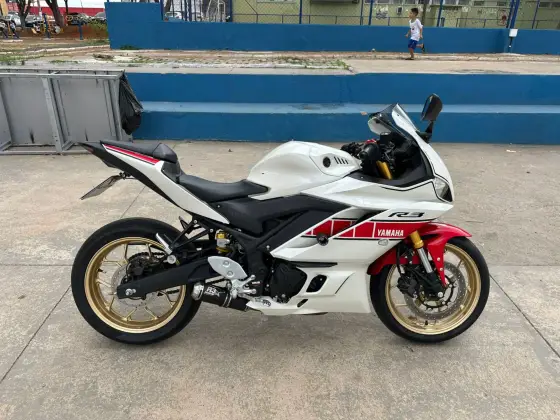 Yamaha Yzf-r3-60th-anniversary-abs: Motos usadas, seminovas e novas