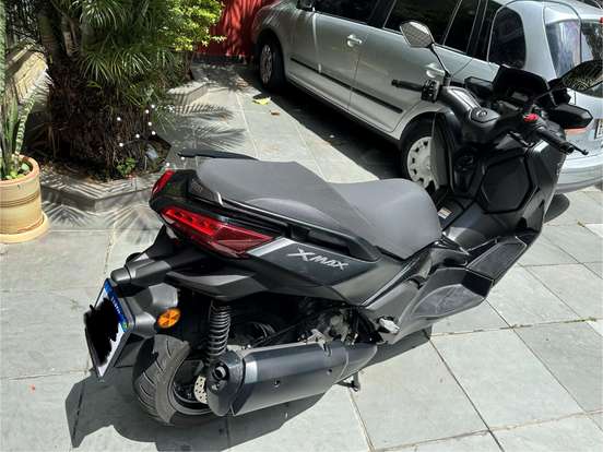 YAMAHA-XMAX 250 CONNECTED ABS YAMAHA-XMAX 250 CONNECTED ABS-2024