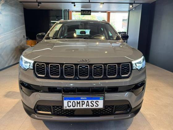 JEEP COMPASS 1.3 T270 TURBO FLEX LONGITUDE AT6
