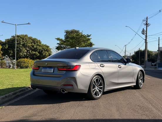 BMW-320i-2.0 16V TURBO FLEX SPORT GP AUTOMÁTICO BMW-320i-2023