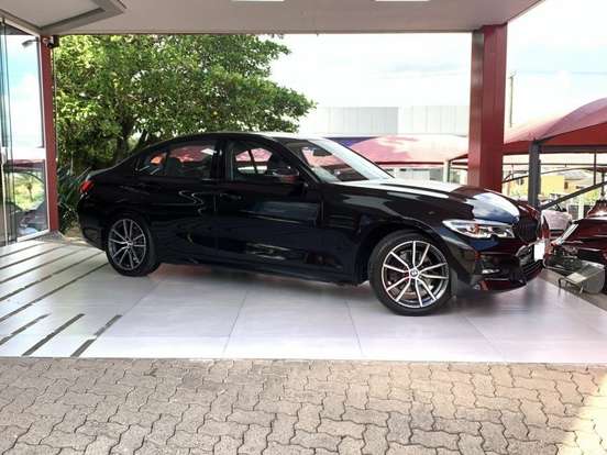 BMW-320i-2.0 16V TURBO GASOLINA SPORT GP AUTOMÁTICO BMW-320i-2020