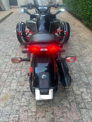 CAN-AM-SPYDER F3-S CAN-AM-SPYDER F3-S-2015