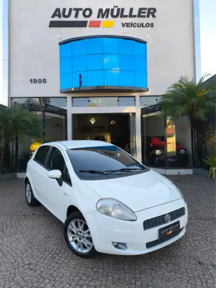 FIAT PUNTO 1.6 ESSENCE 16V FLEX 4P AUTOMATIZADO