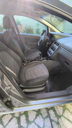 FIAT-PUNTO-2011