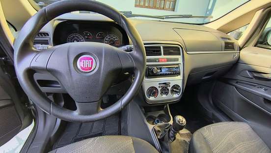 FIAT-PUNTO-1.4 ATTRACTIVE 8V FLEX 4P MANUAL FIAT-PUNTO-2011