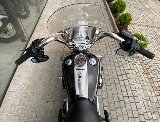 HARLEY-DAVIDSON-ROAD KING CLASSIC-2014