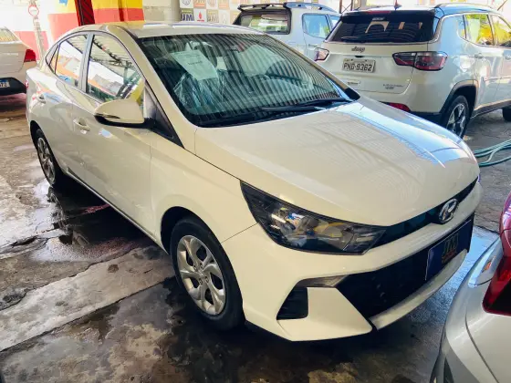 HYUNDAI HB20S 1.0 12V FLEX COMFORT MANUAL HYUNDAI HB20S 1.0 12V FLEX COMFORT MANUAL
