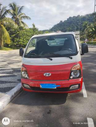HYUNDAI-HR-2.5 LONGO SEM CAÇAMBA 4X2 16V 130CV TURBO INTERCOOLER DIESEL 2P MANUAL HYUNDAI-HR-2013