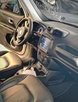 JEEP-RENEGADE-2021