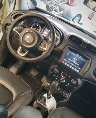 JEEP-RENEGADE-2021