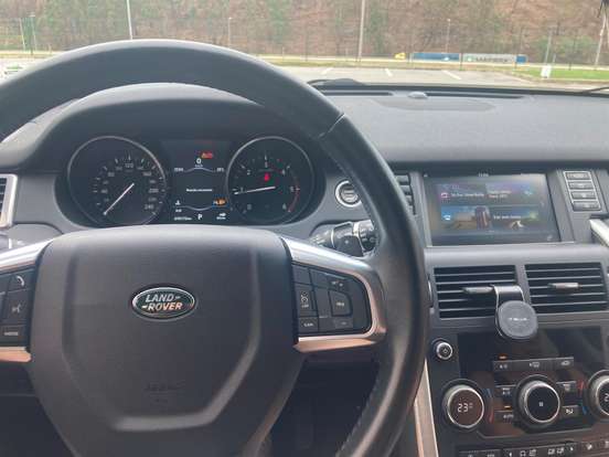 LAND ROVER-DISCOVERY SPORT-2018