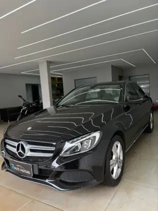 MERCEDES-BENZ C 250 2.0 CGI GASOLINA AVANTGARDE 9G-TRONIC