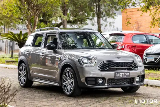 MINI-COUNTRYMAN-2019